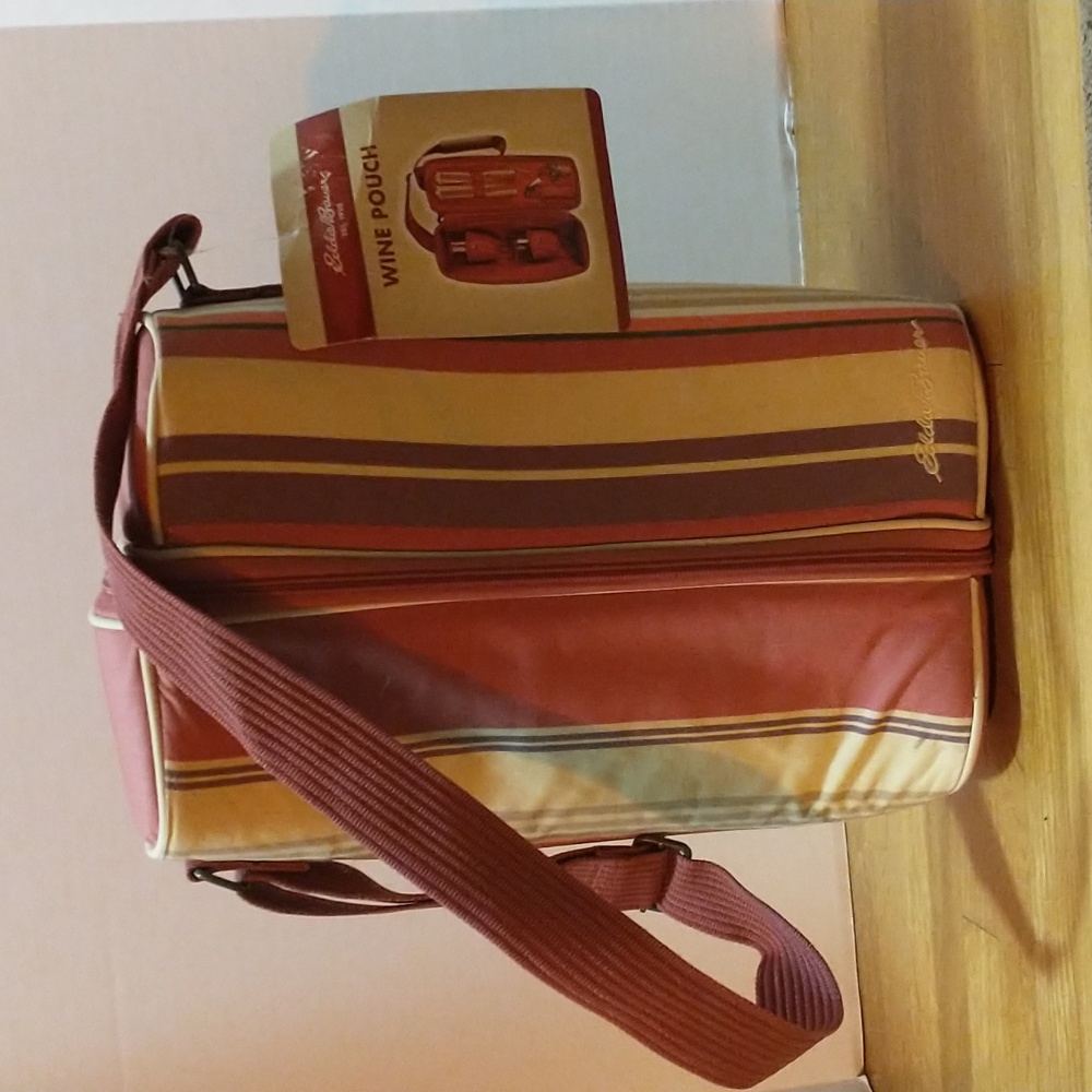 Eddie Bauer Wine Pouch Picnic Basket NWT